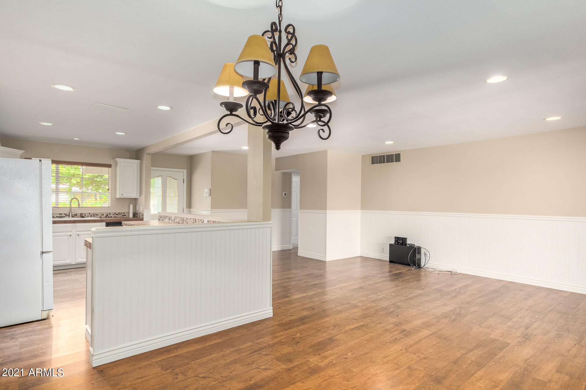 3027 East Cheery Lynn Road Phoenix, AZ 85016 - Photo 8 of 26 0008-Cheery Lynn-8