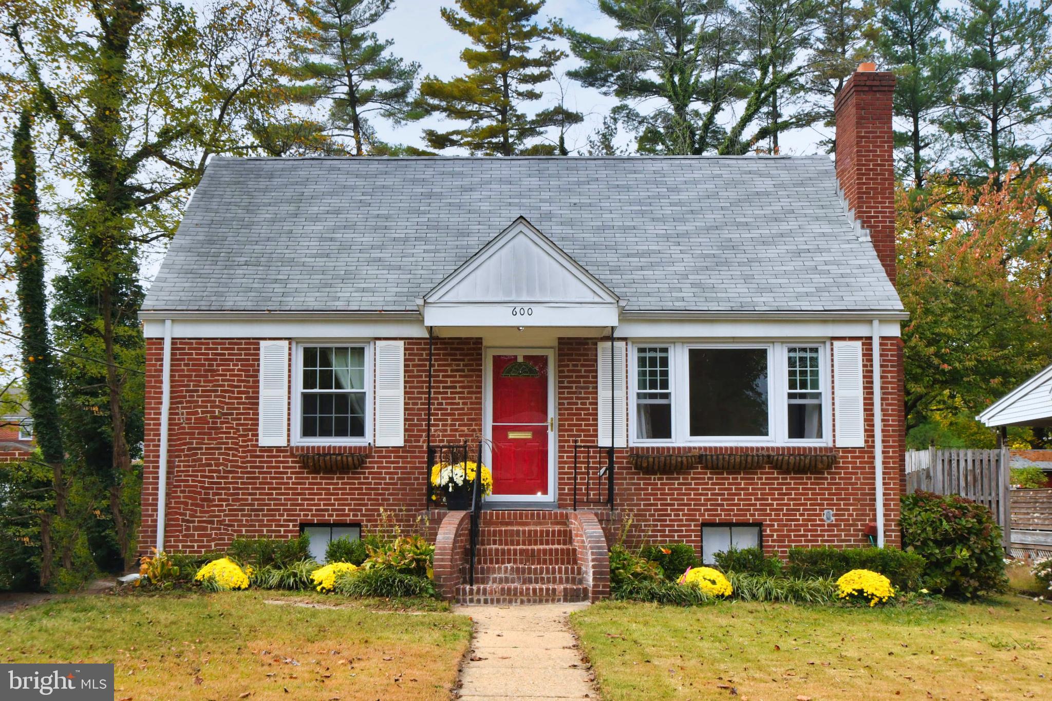 600 Woodside Road Baltimore, MD 21208 - Photo 1 of 36