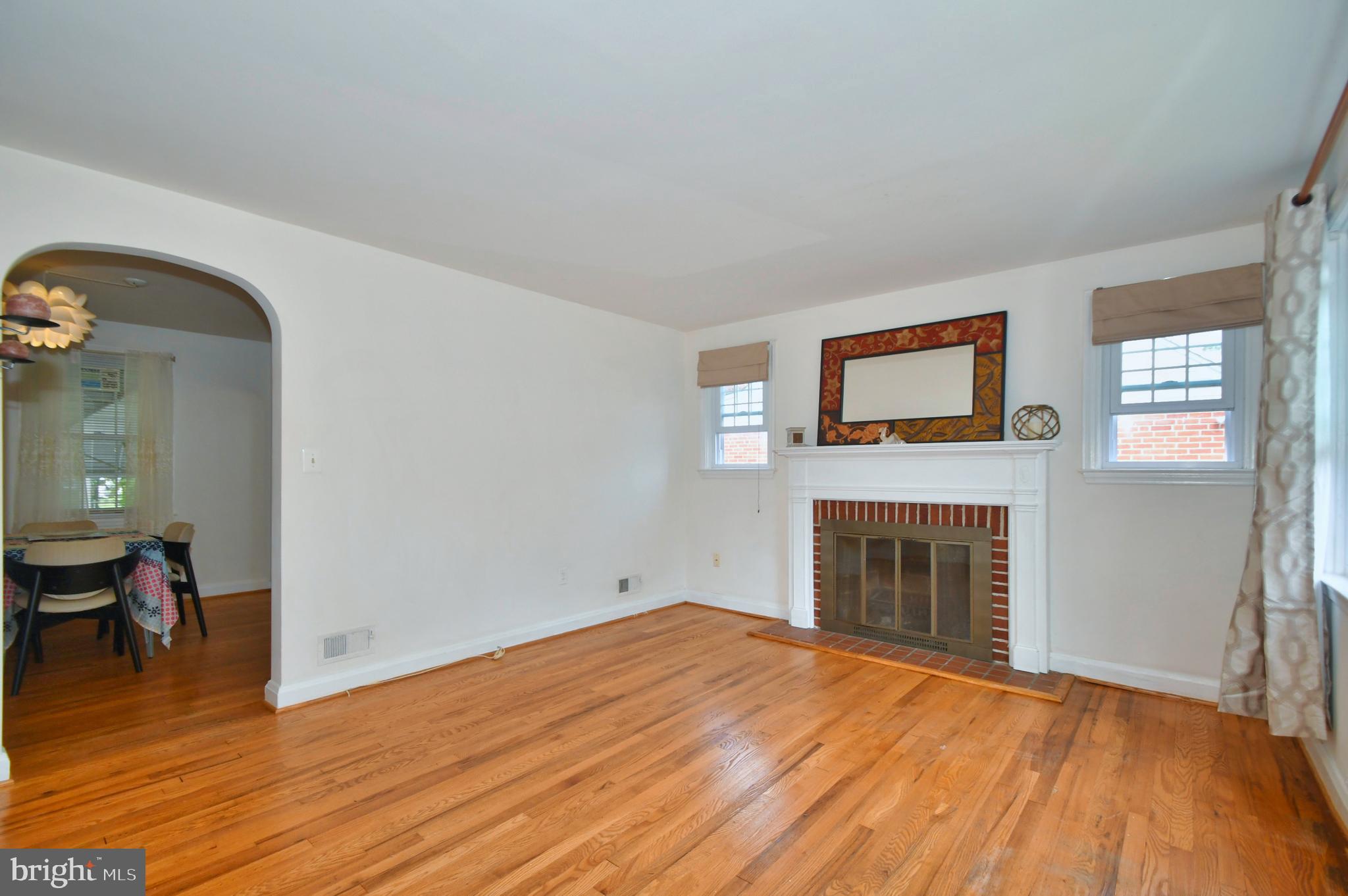 600 Woodside Road Baltimore, MD 21208 - Photo 2 of 36