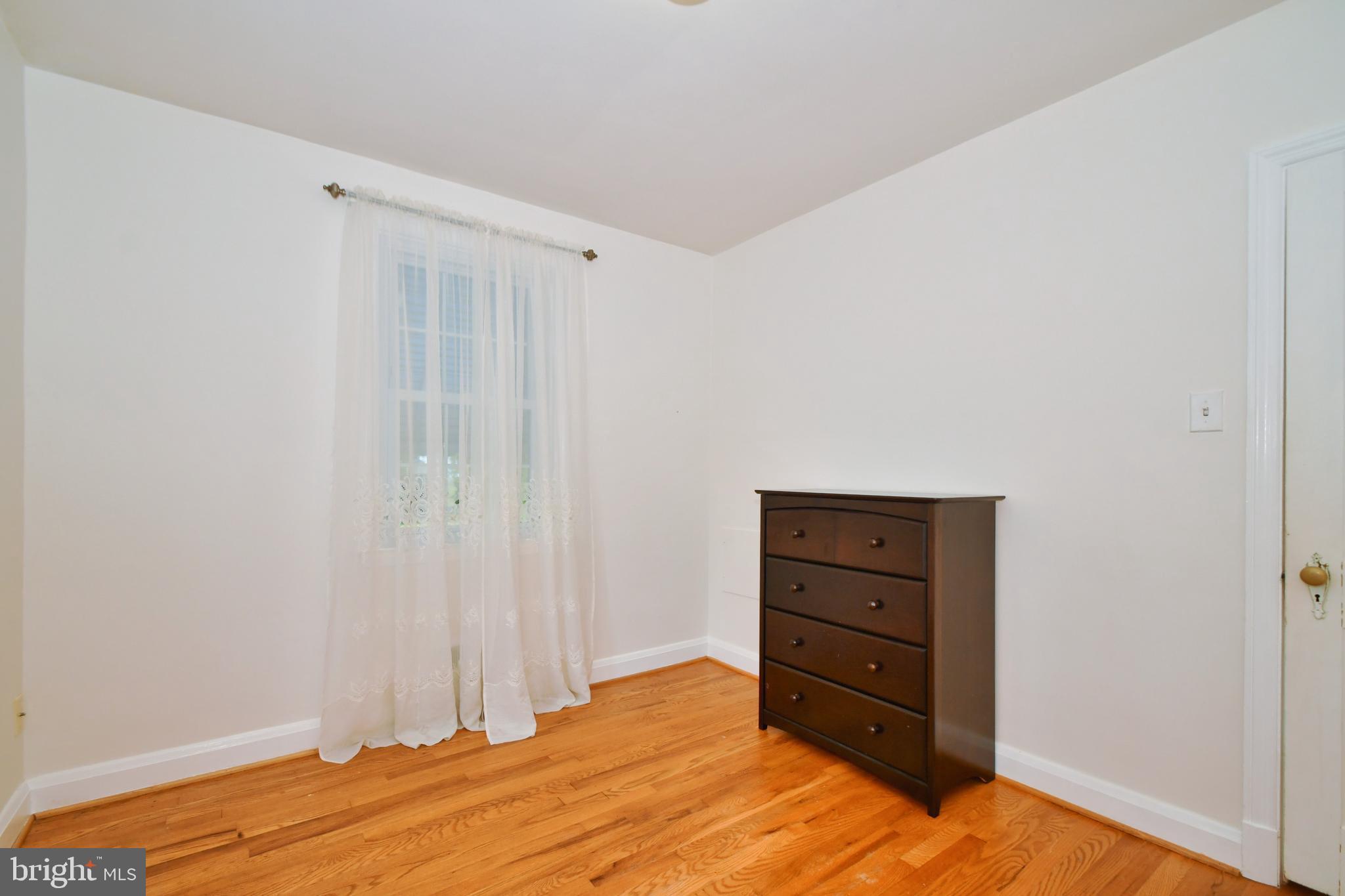 600 Woodside Road Baltimore, MD 21208 - Photo 15 of 36