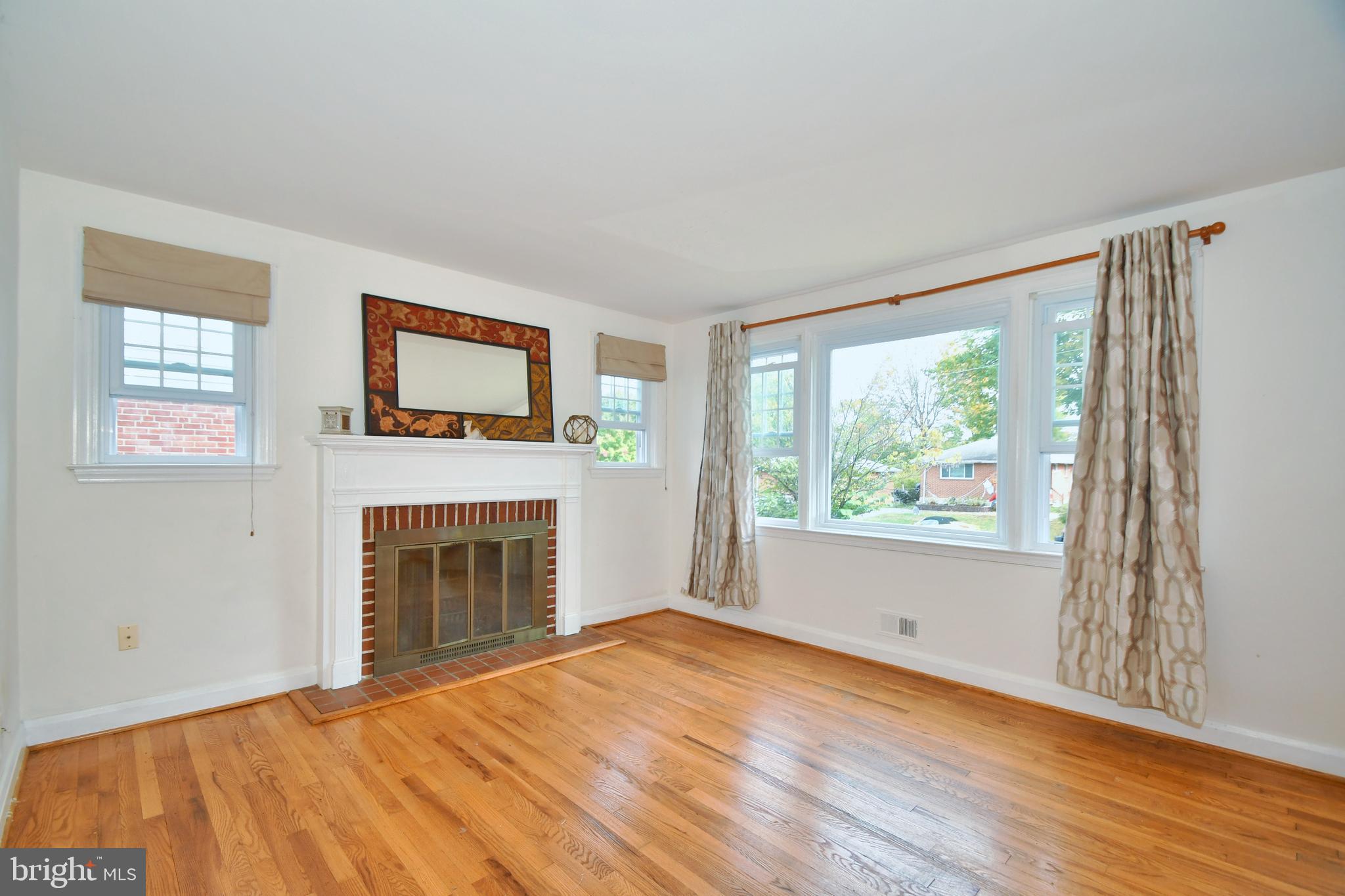 600 Woodside Road Baltimore, MD 21208 - Photo 4 of 36