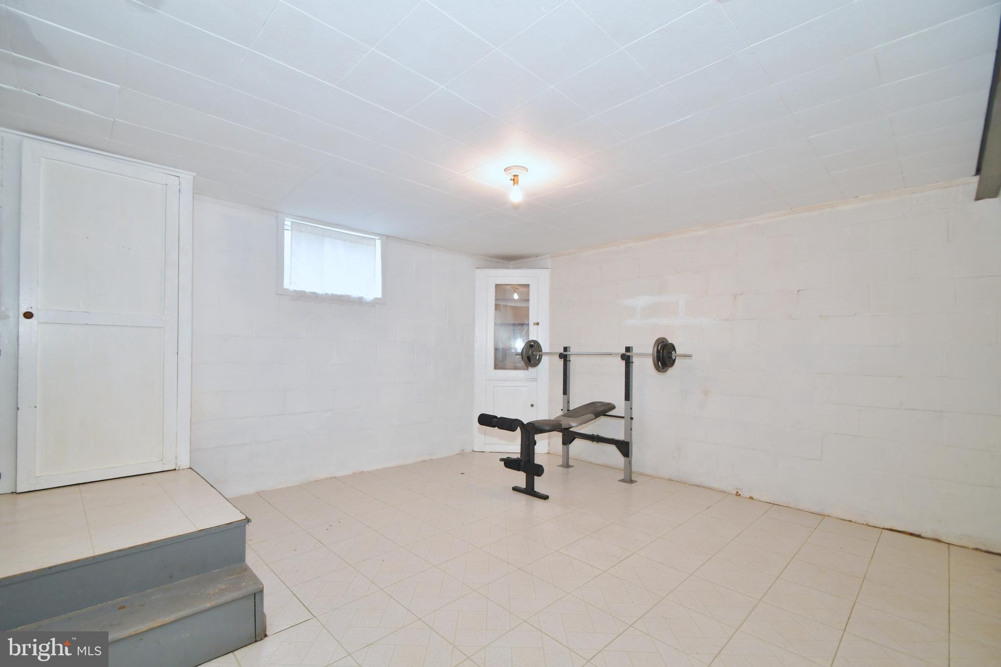 600 Woodside Road Baltimore, MD 21208 - Photo 33 of 36