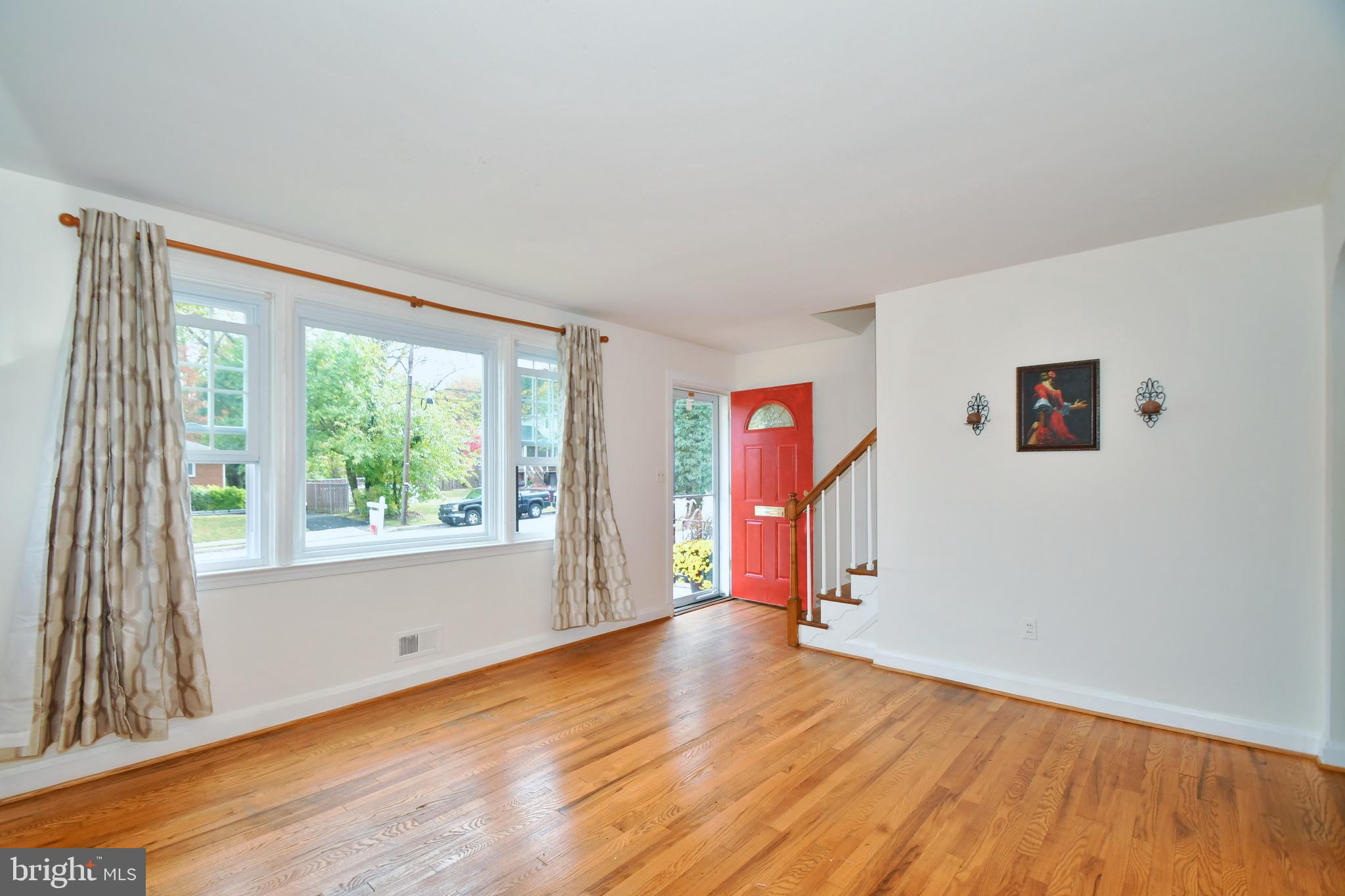 600 Woodside Road Baltimore, MD 21208 - Photo 5 of 36