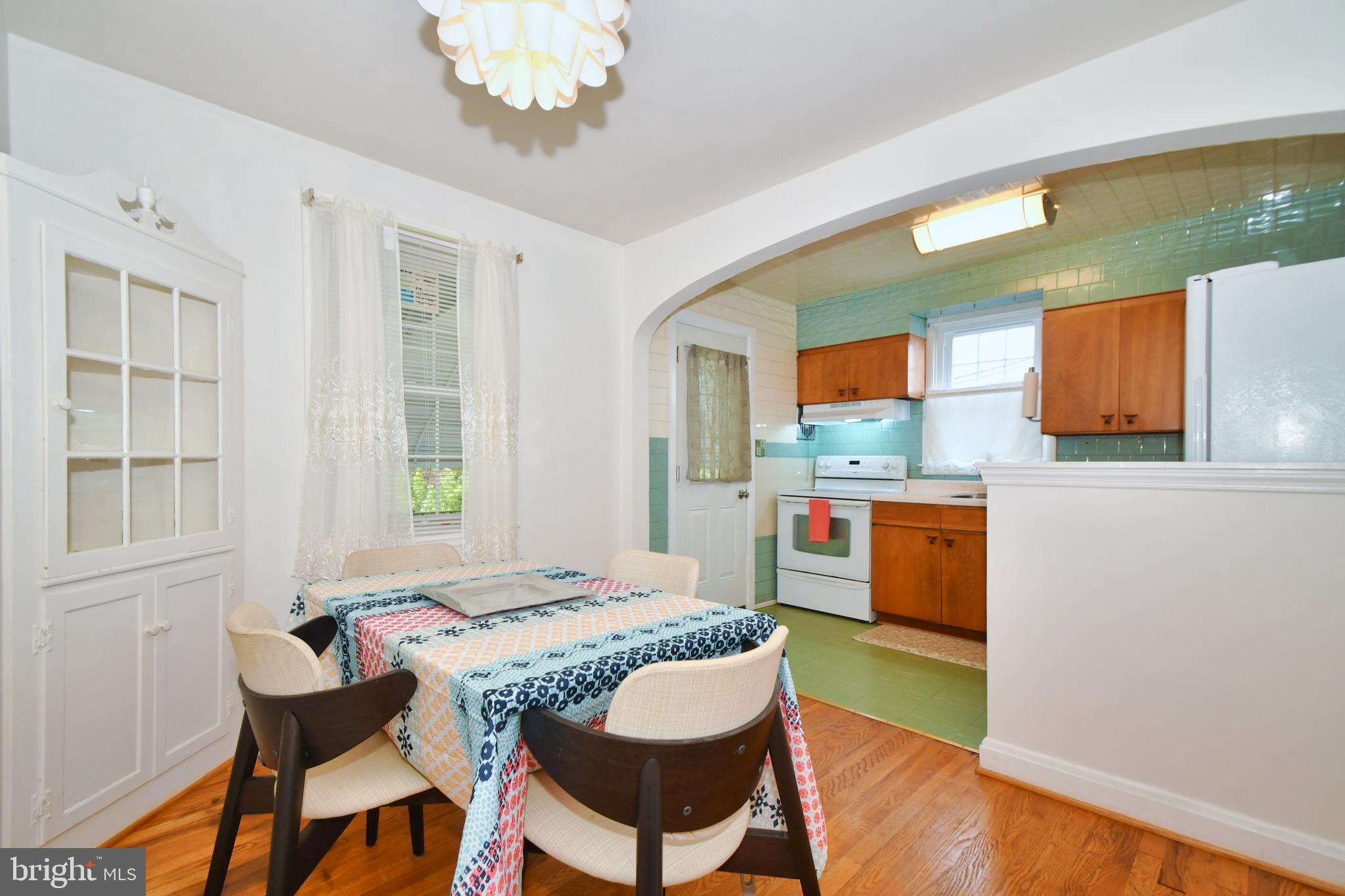 600 Woodside Road Baltimore, MD 21208 - Photo 9 of 36