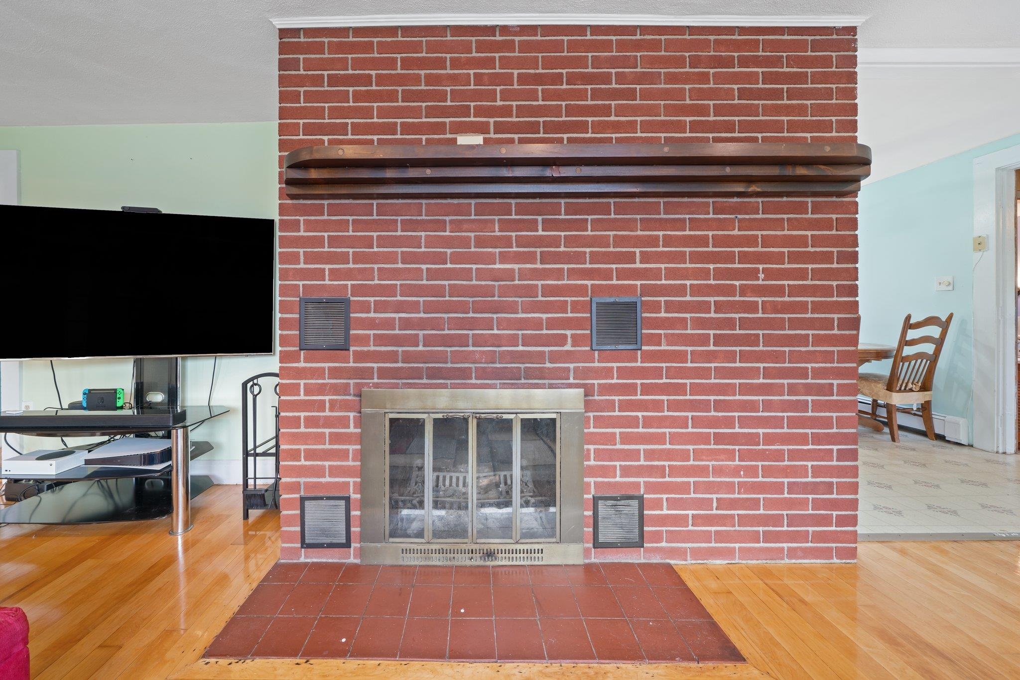 72 Chester Road Derry, NH 03038 - Photo 18 of 27 Gallery Image 18