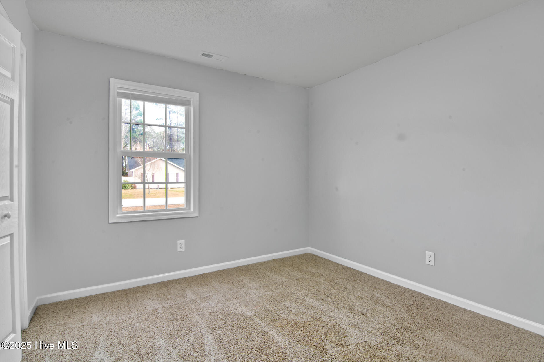 240 Parnell Road Hubert, NC 28539 - Photo 10 of 22 DSC_1533