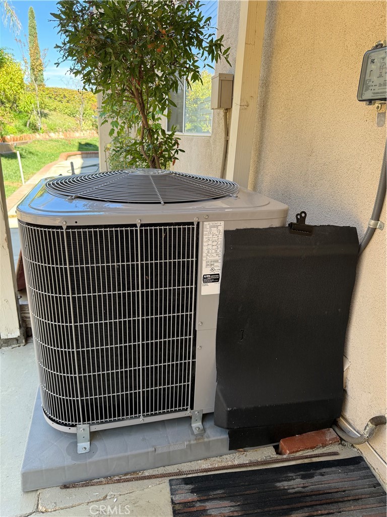 2000 Citrus Wood Lane Riverside, CA 92503 - Photo 46 of 51 a view of a roof deck