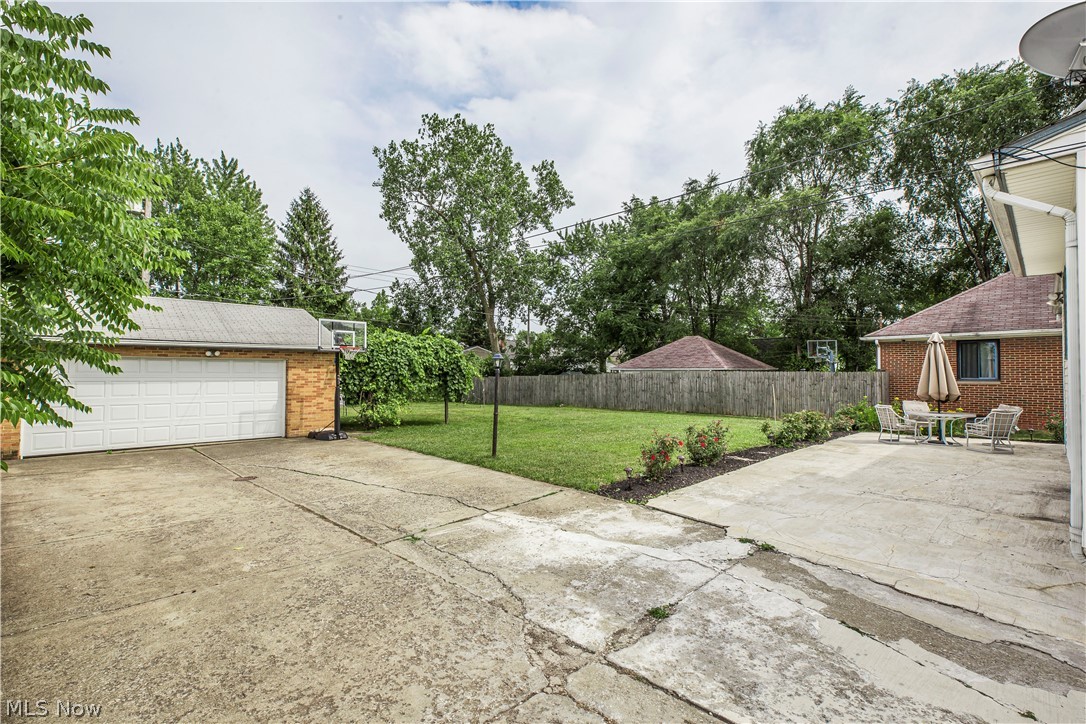 5219 Roseside Avenue Parma, OH 44134 - Photo 29 of 30