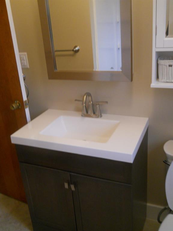 1036 Silver Lane McKees Rocks, PA 15136 - Photo 14 of 18