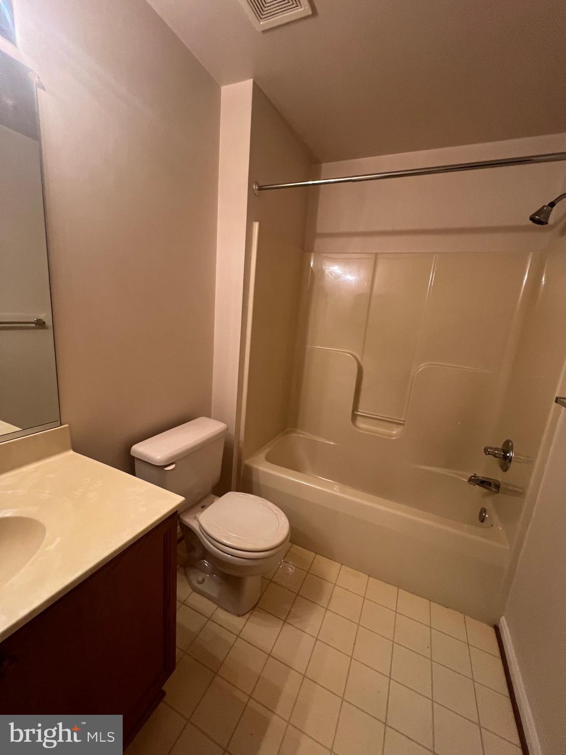 2510 Coach House Way, Unit 1C Frederick, MD 21702 - Photo 33 of 38 Hallway Bath