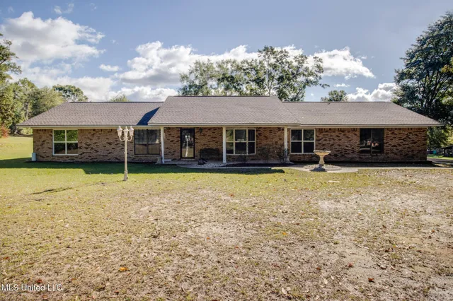 $2,300 | 22530 Saucier Lizana Road, Saucier, MS 39574