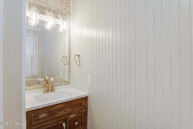 $2,300 | 22530 Saucier Lizana Road, Saucier, MS 39574