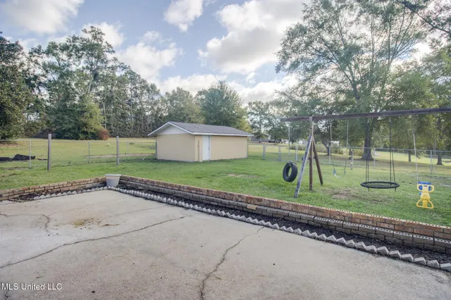 $2,300 | 22530 Saucier Lizana Road, Saucier, MS 39574
