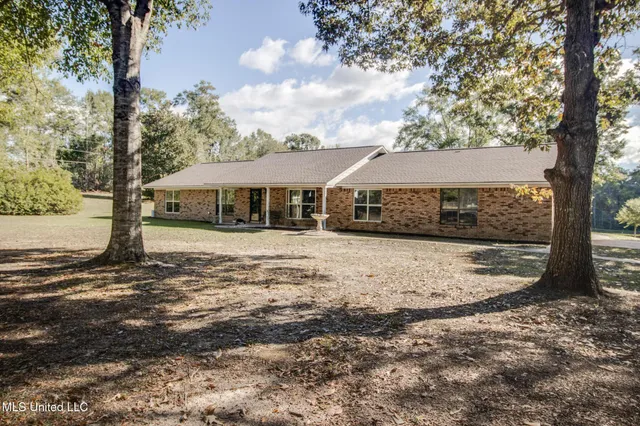 $2,300 | 22530 Saucier Lizana Road, Saucier, MS 39574