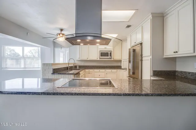 $2,300 | 22530 Saucier Lizana Road, Saucier, MS 39574