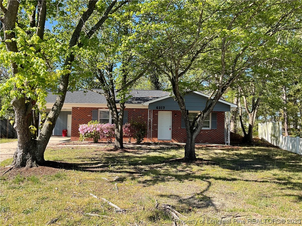 6317 Rustic Ridge Hope Mills, NC 28348 - Photo 1 of 18 Gallery Image 1