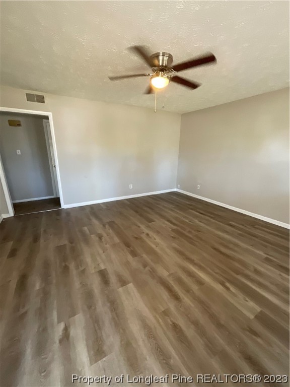6317 Rustic Ridge Hope Mills, NC 28348 - Photo 5 of 18 Gallery Image 5