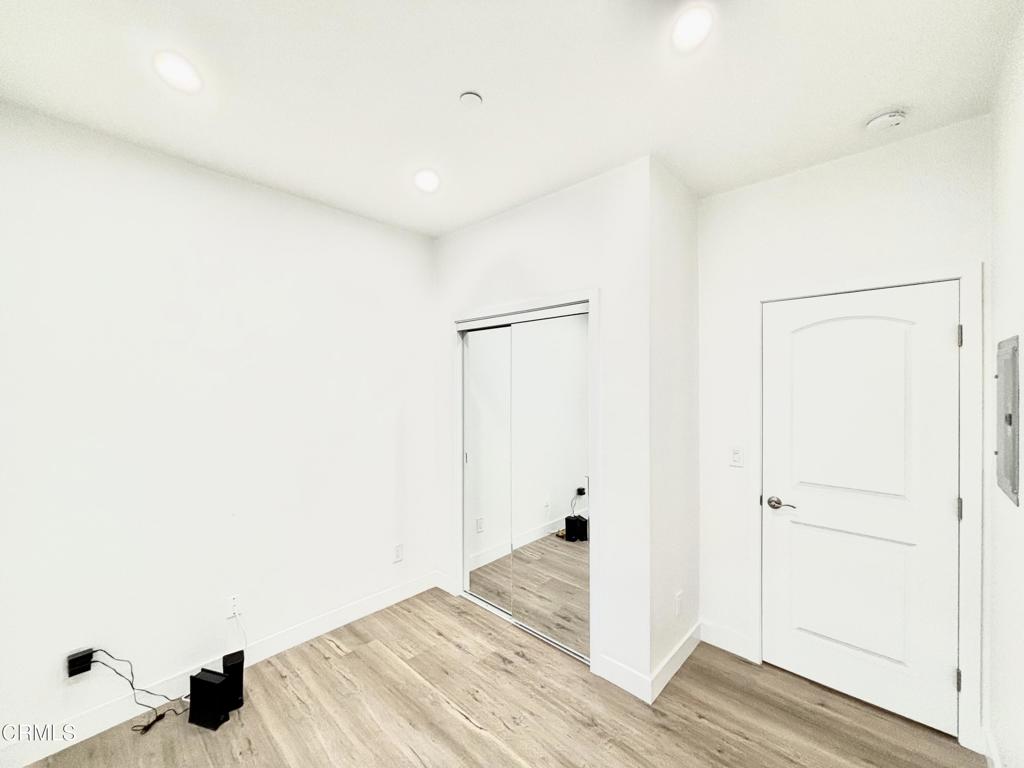 351 Huerta Street, Unit 2 Oxnard, CA 93030 - Photo 11 of 19