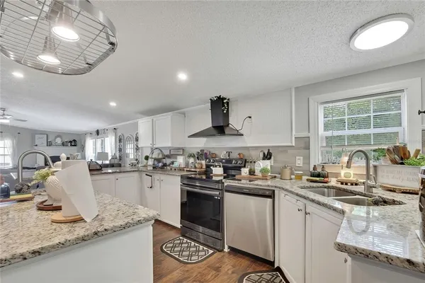 $299,900 | 6171 South Lisa Point, Homosassa, FL 34446