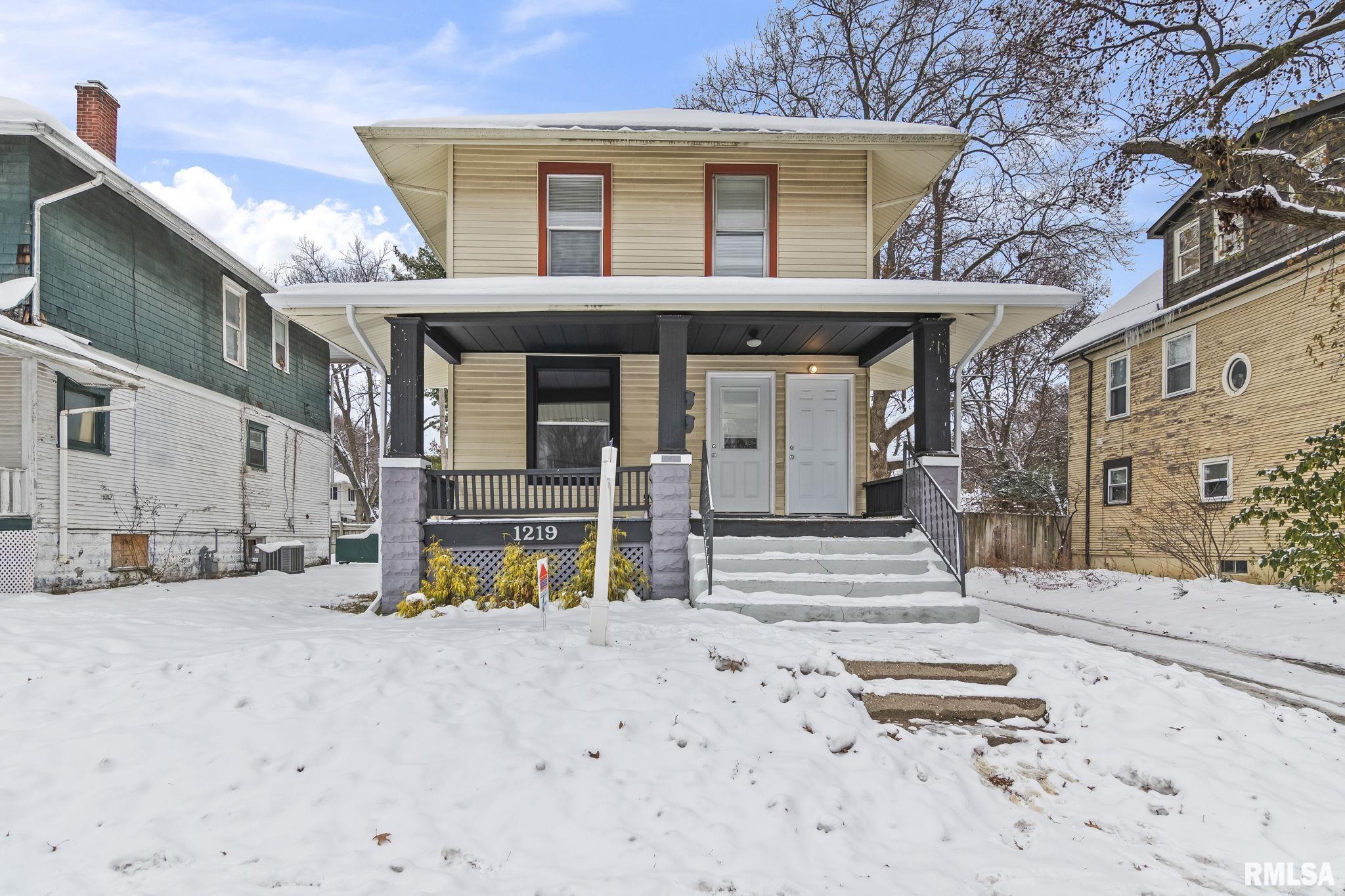1219 West Lawrence Avenue Springfield, IL 62704 - Photo 1 of 36 Gallery Image 1