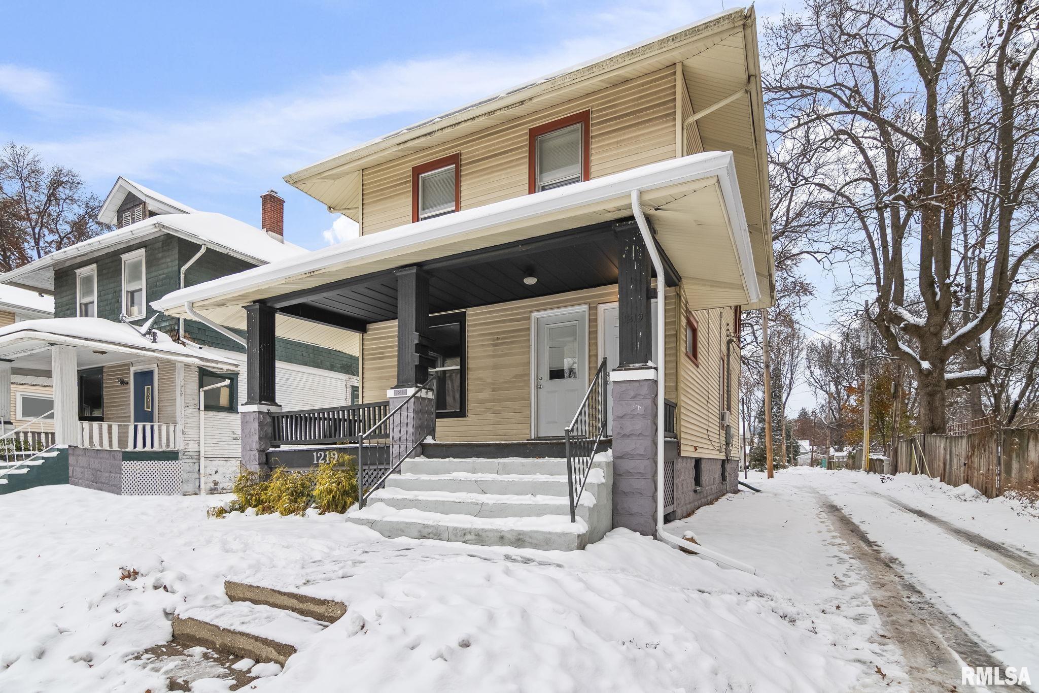 1219 West Lawrence Avenue Springfield, IL 62704 - Photo 3 of 36 Gallery Image 3