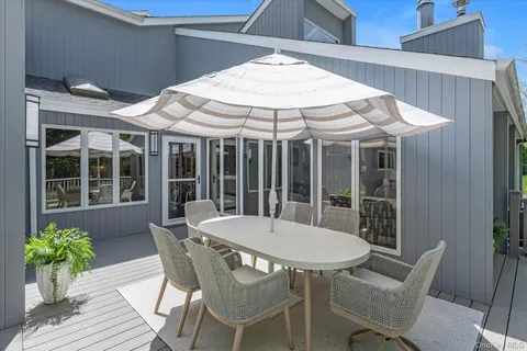 $1,400,000 | 4 Wood Path Drive, Northport, NY 11768