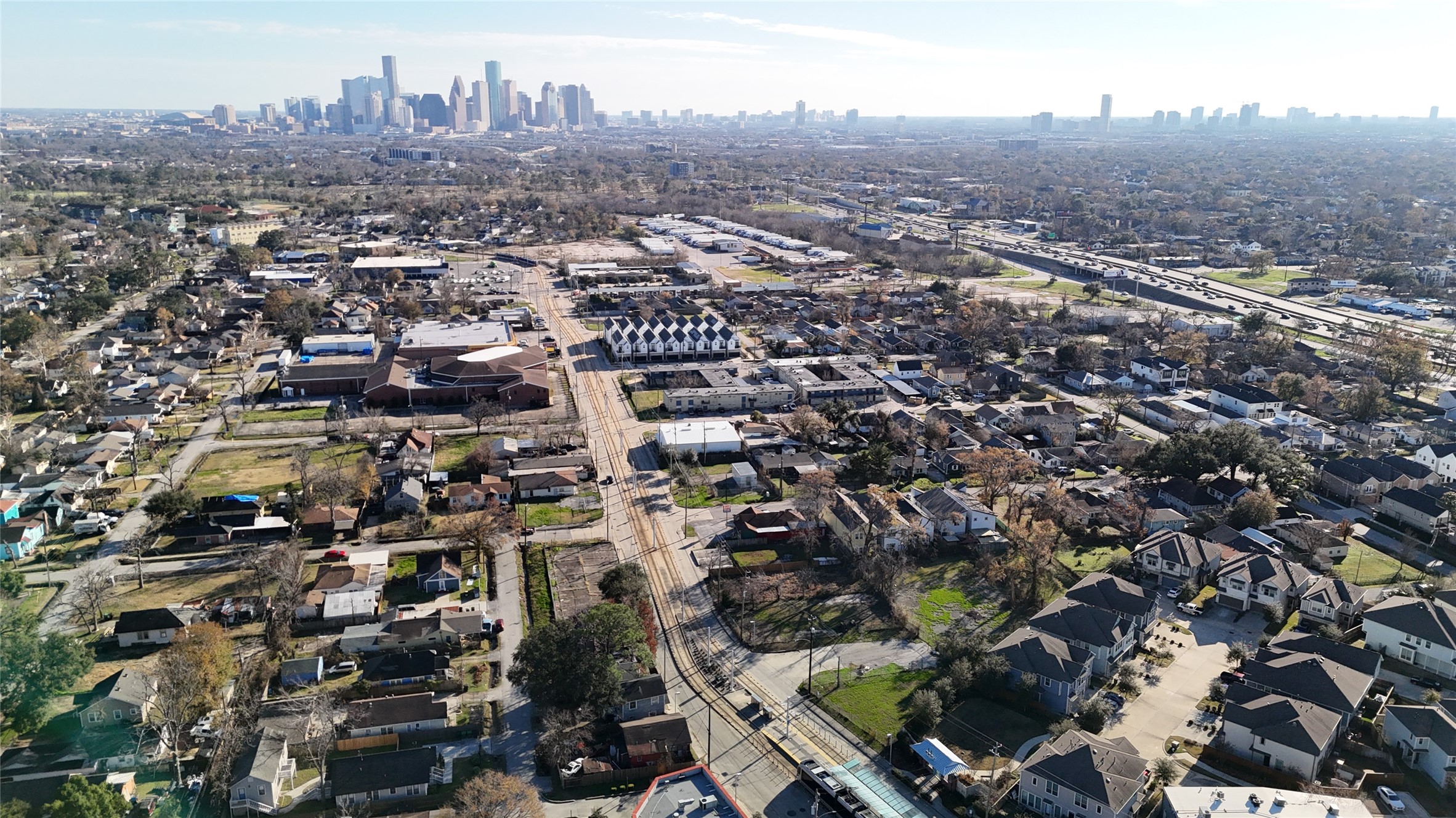 4701 Fulton Street Houston, TX 77009 - Photo 14 of 16 an aerial view of multiple house