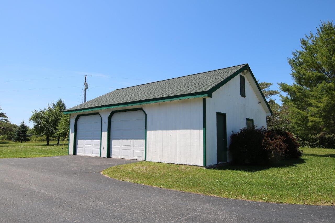 3770 Abbey Road Cheboygan, MI 49721 - Photo 28 of 39 Gallery Image 28