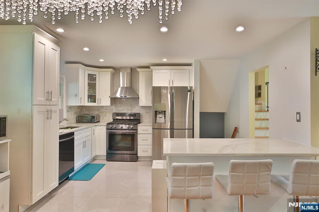 124 Lenox Avenue Demarest, NJ 07627 - Photo 11 of 30