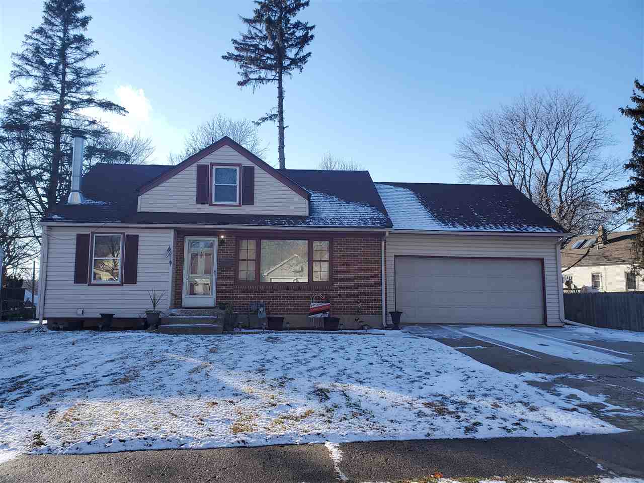 1809 Nebraska Road Rockford, IL 61108 - Photo 1 of 31 Gallery Image 1