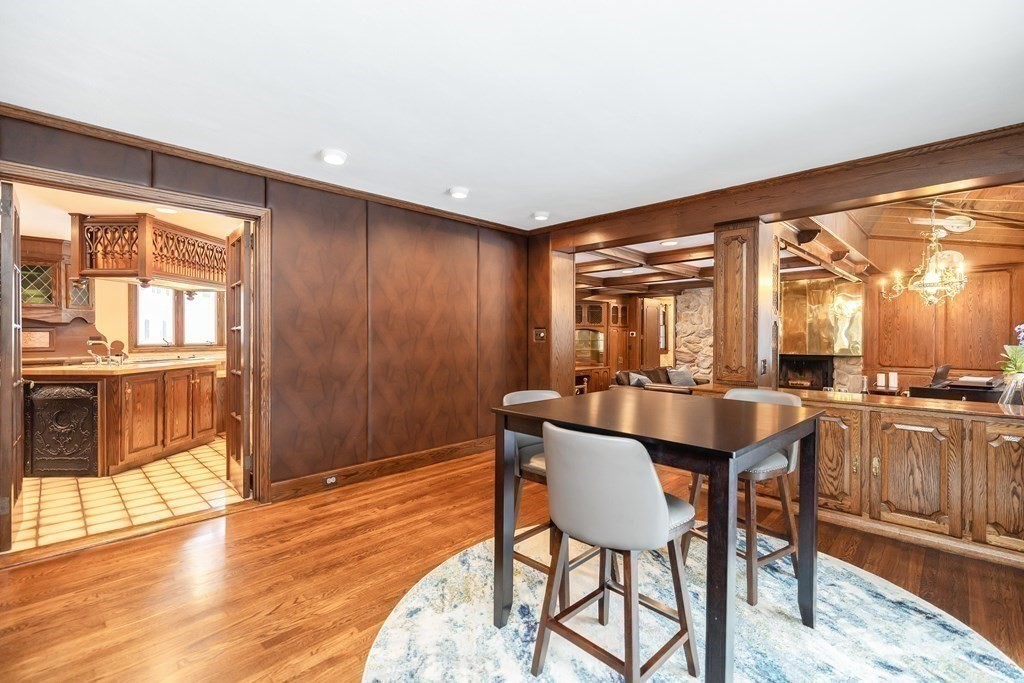 33 Oxford Road Longmeadow, MA 01106 - Photo 10 of 40 Gallery Image 10