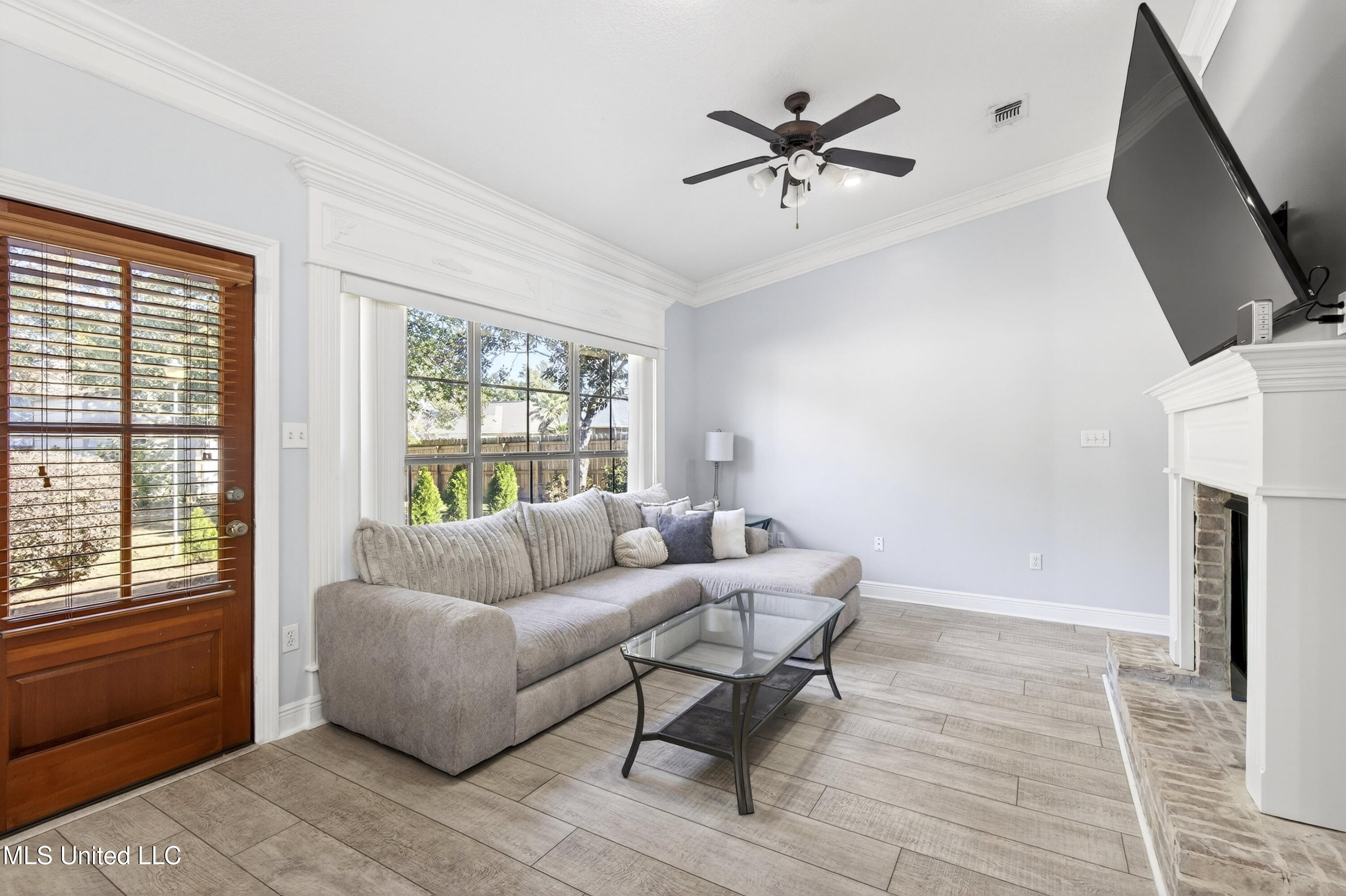 2500 Old Bay Road Biloxi, MS 39531 - Photo 18 of 48 2500OldBayRd-11