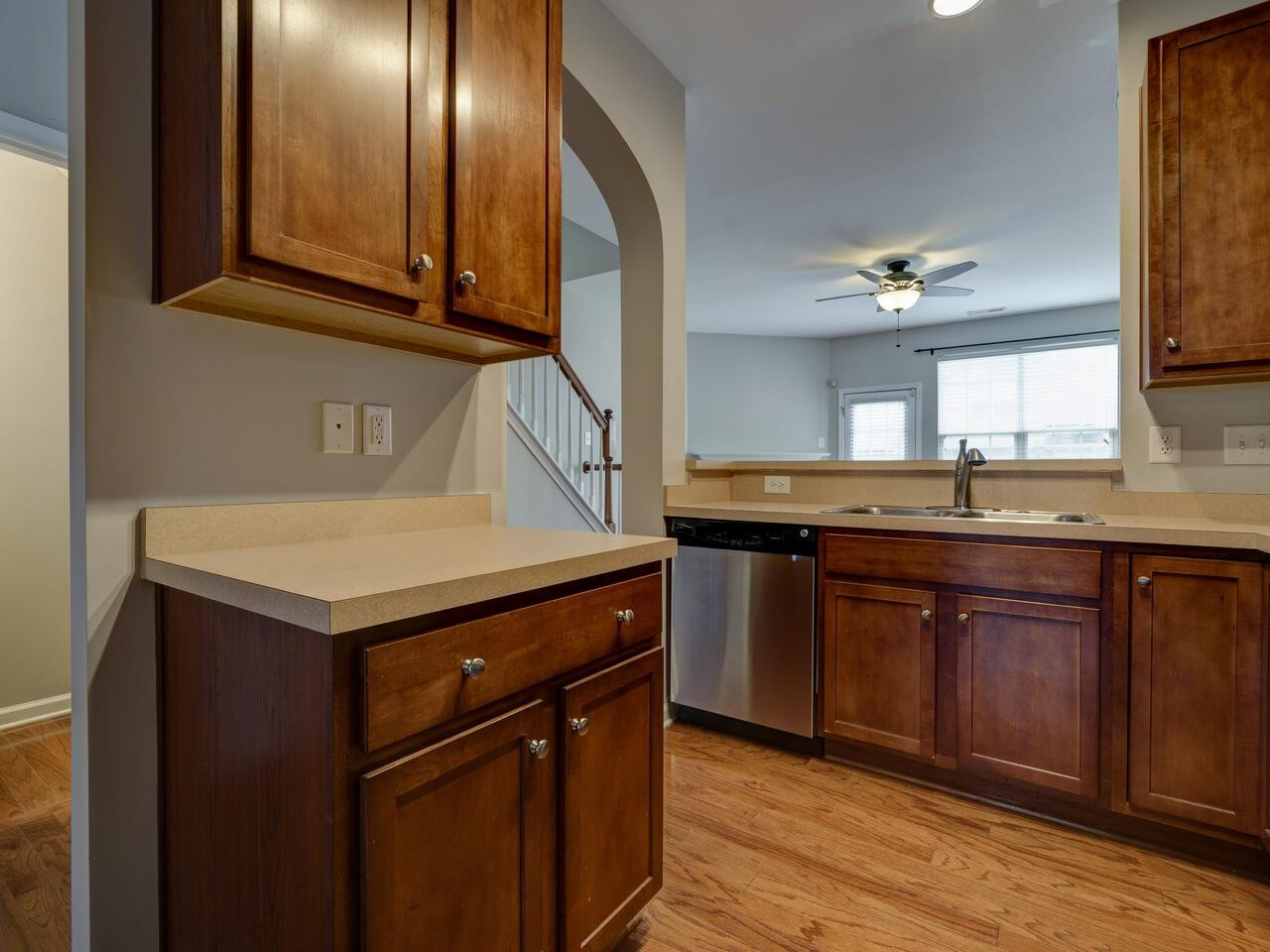 706 Bryant Street Raleigh, NC 27603 - Photo 8 of 30 Photo 8