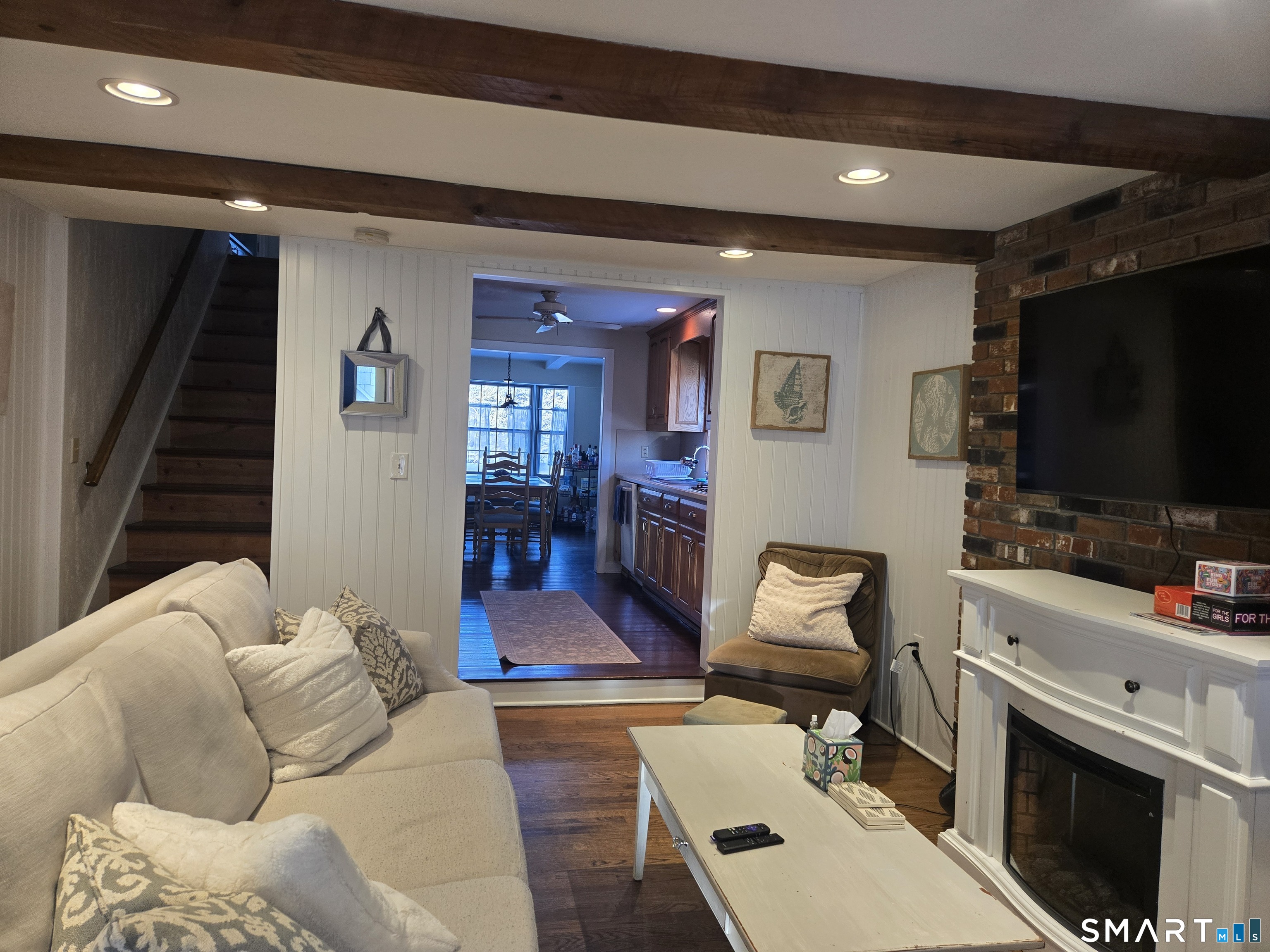 892 Reef Road Fairfield, CT 06824 - Photo 6 of 24