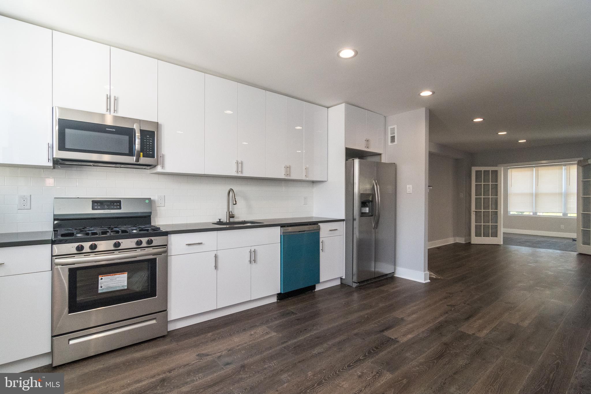 5632 Gainor Road Philadelphia, PA 19131 - Photo 13 of 41 Kitchen