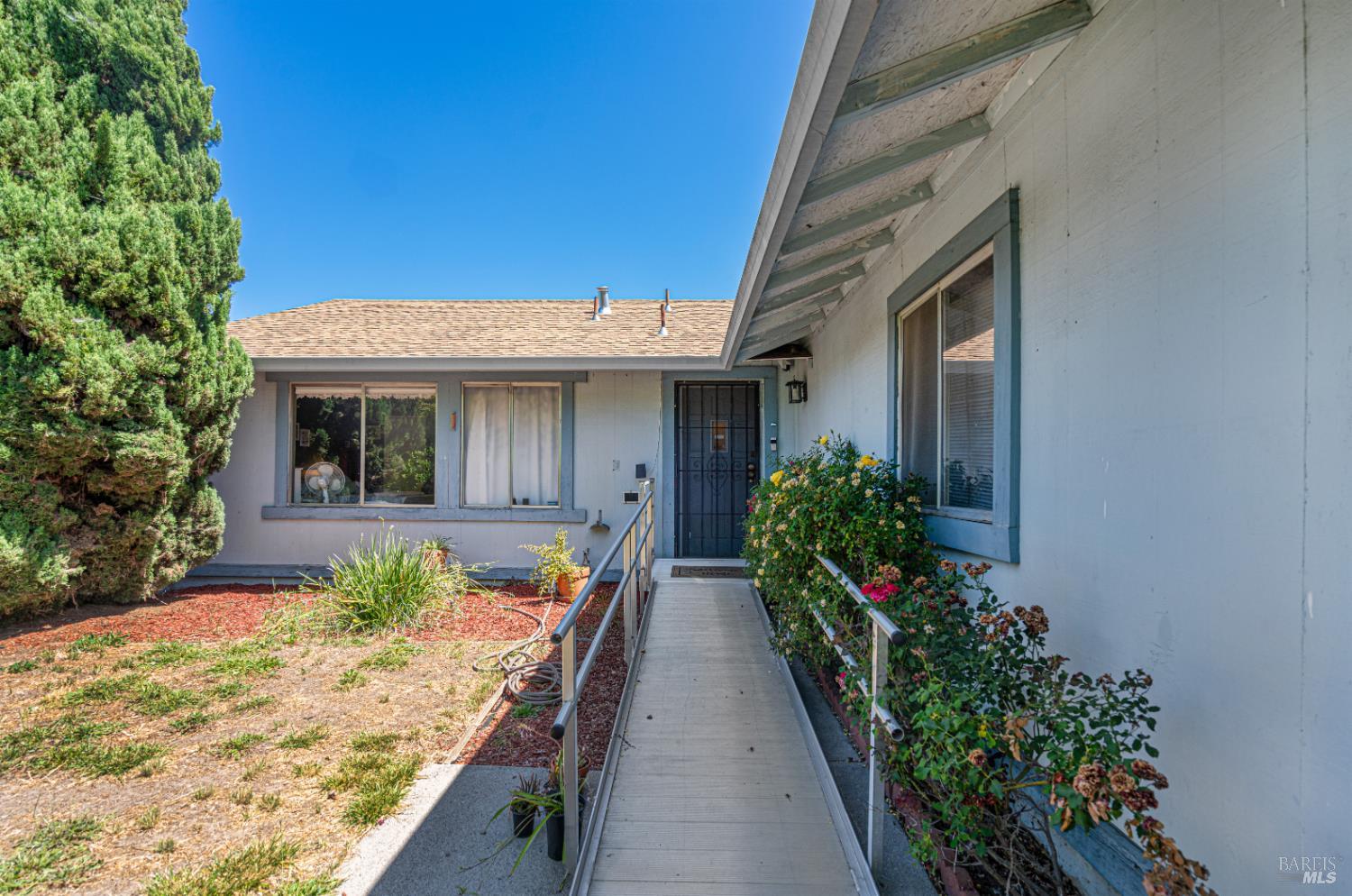 1551 West 3rd Street Santa Rosa, CA 95401 - Photo 3 of 26