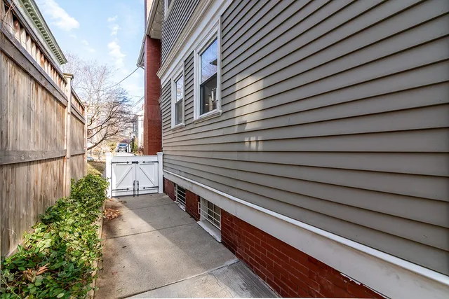 $1,995,000 | 15 Humboldt Avenue, Providence, RI 02906