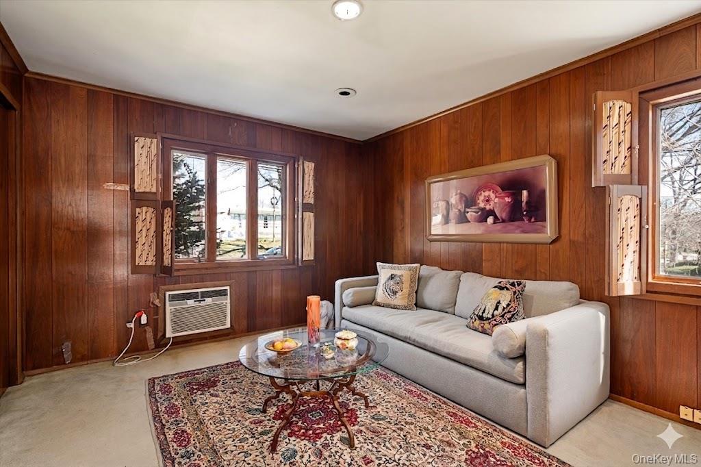 76 Baker Hill Road Great Neck, NY 11023 - Photo 13 of 18