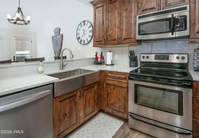 $1,250,000 | 4011 Bighorn, Unit 6F, Vail, CO 81657