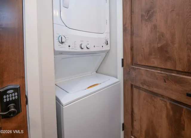 $1,250,000 | 4011 Bighorn, Unit 6F, Vail, CO 81657