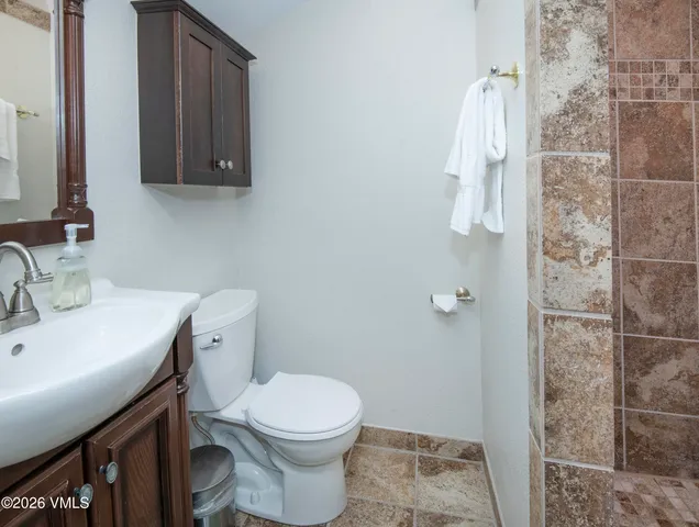 $1,250,000 | 4011 Bighorn, Unit 6F, Vail, CO 81657