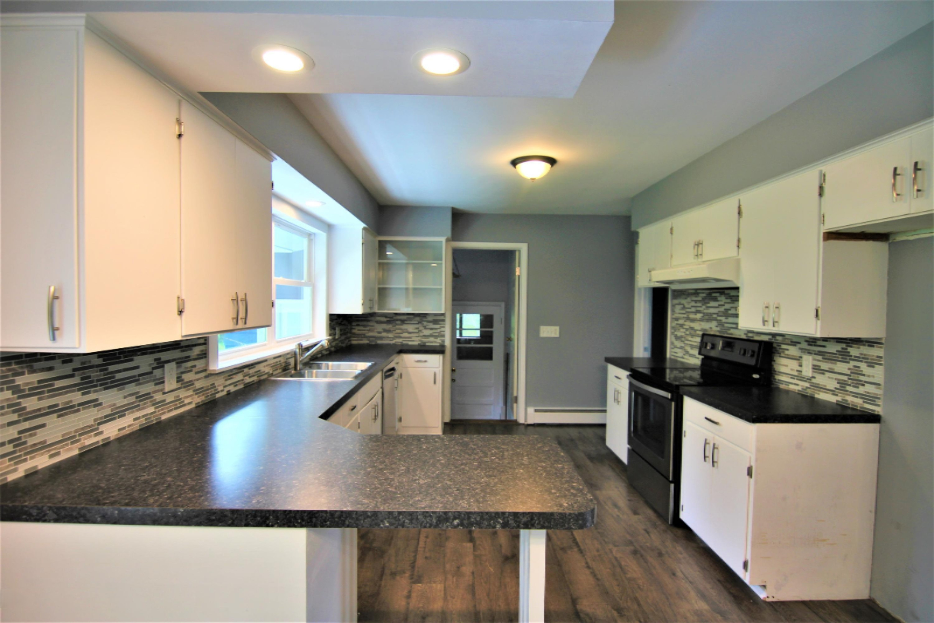 3375 Benston Road Whitehall, MI 49461 - Photo 4 of 49 Kitchen 1