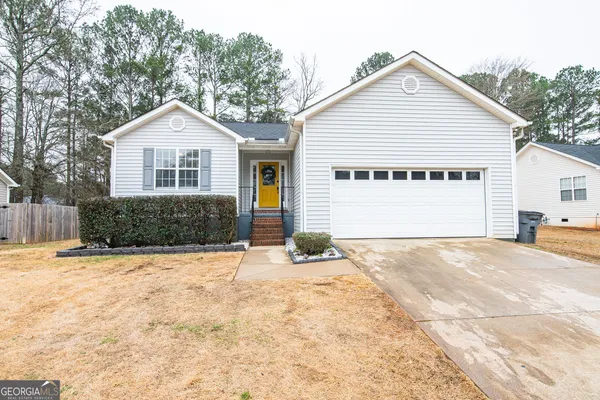 $235,500 | 124 Woodridge Circle, LaGrange, GA 30241