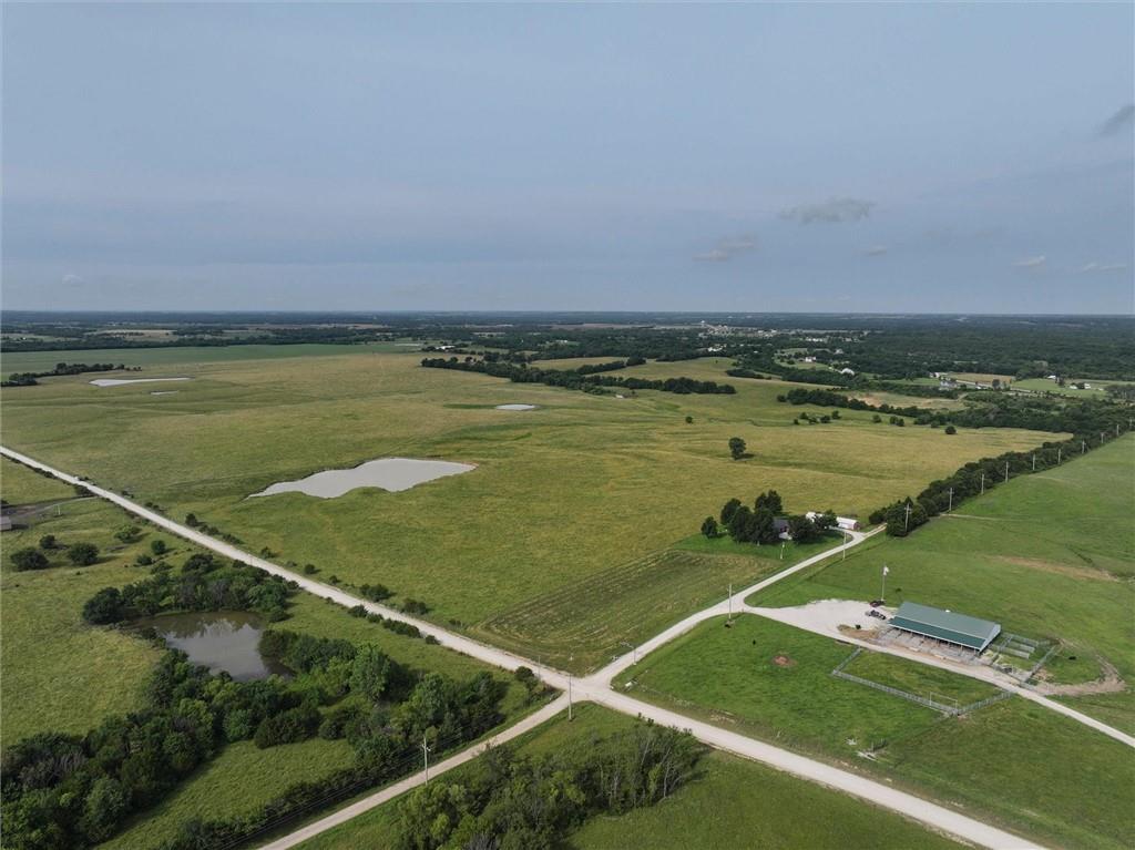 2220 Louisiana Road Ottawa, KS 66067 - Photo 8 of 13