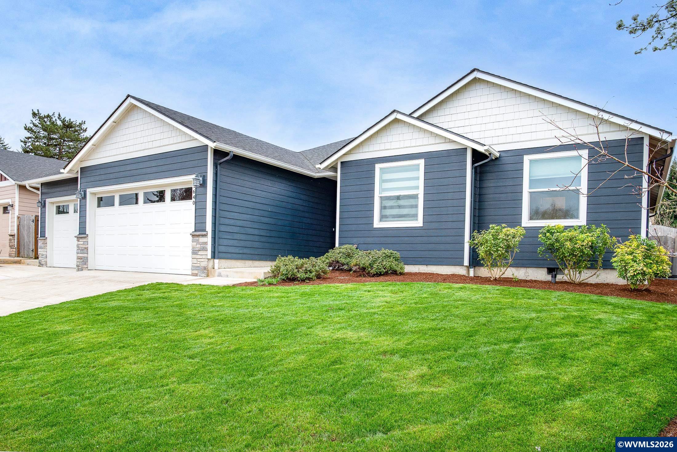 1640 Northwest Filbert Avenue Albany, OR 97321 - Photo 4 of 50 Gallery Image 4