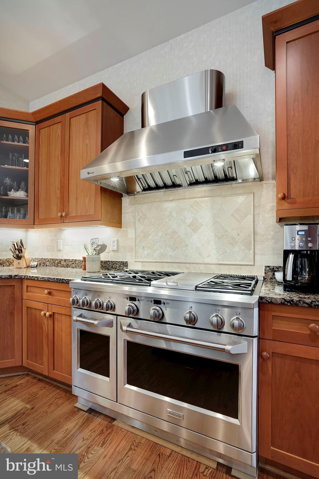 5093 Little Falls Road Arlington, VA 22207 - Photo 16 of 53