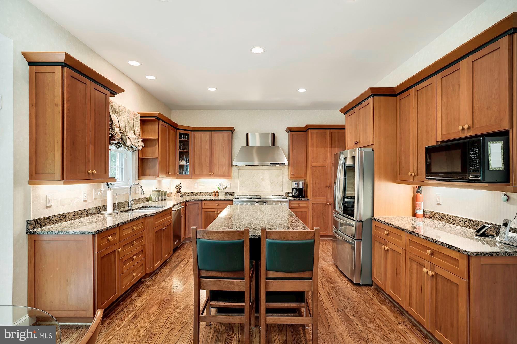 5093 Little Falls Road Arlington, VA 22207 - Photo 18 of 53