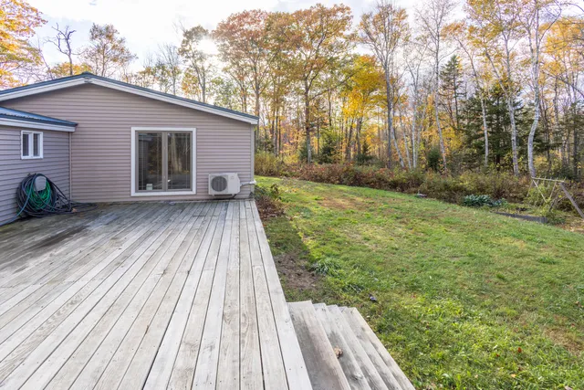 $249,000 | 7 Morton Road, Lincolnville, ME 04849