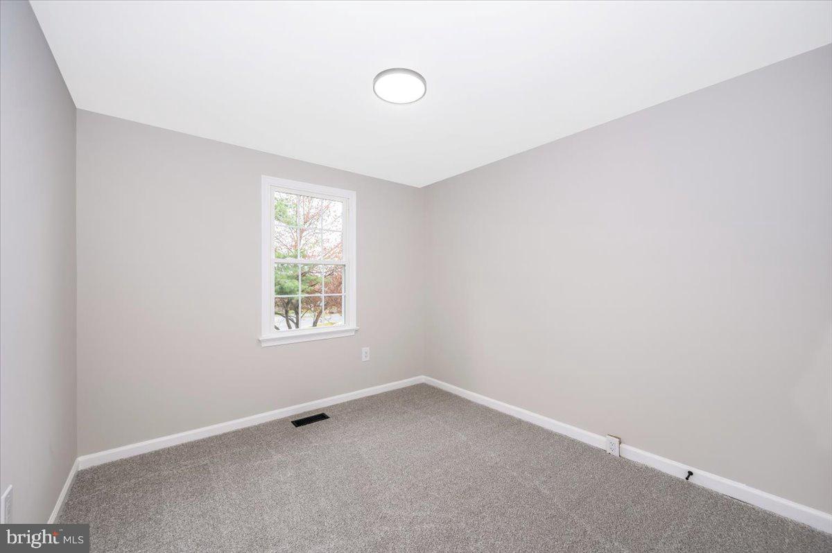 8200 Red Wing Court Frederick, MD 21701 - Photo 23 of 40 an empty room with a window