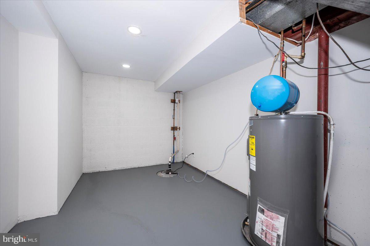 8200 Red Wing Court Frederick, MD 21701 - Photo 34 of 40 a view of a room with a chandelier